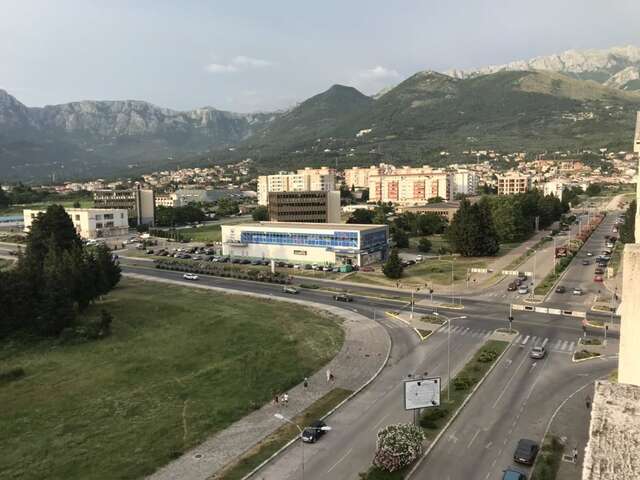 Апартаменты Bar center and sea view Бар-25